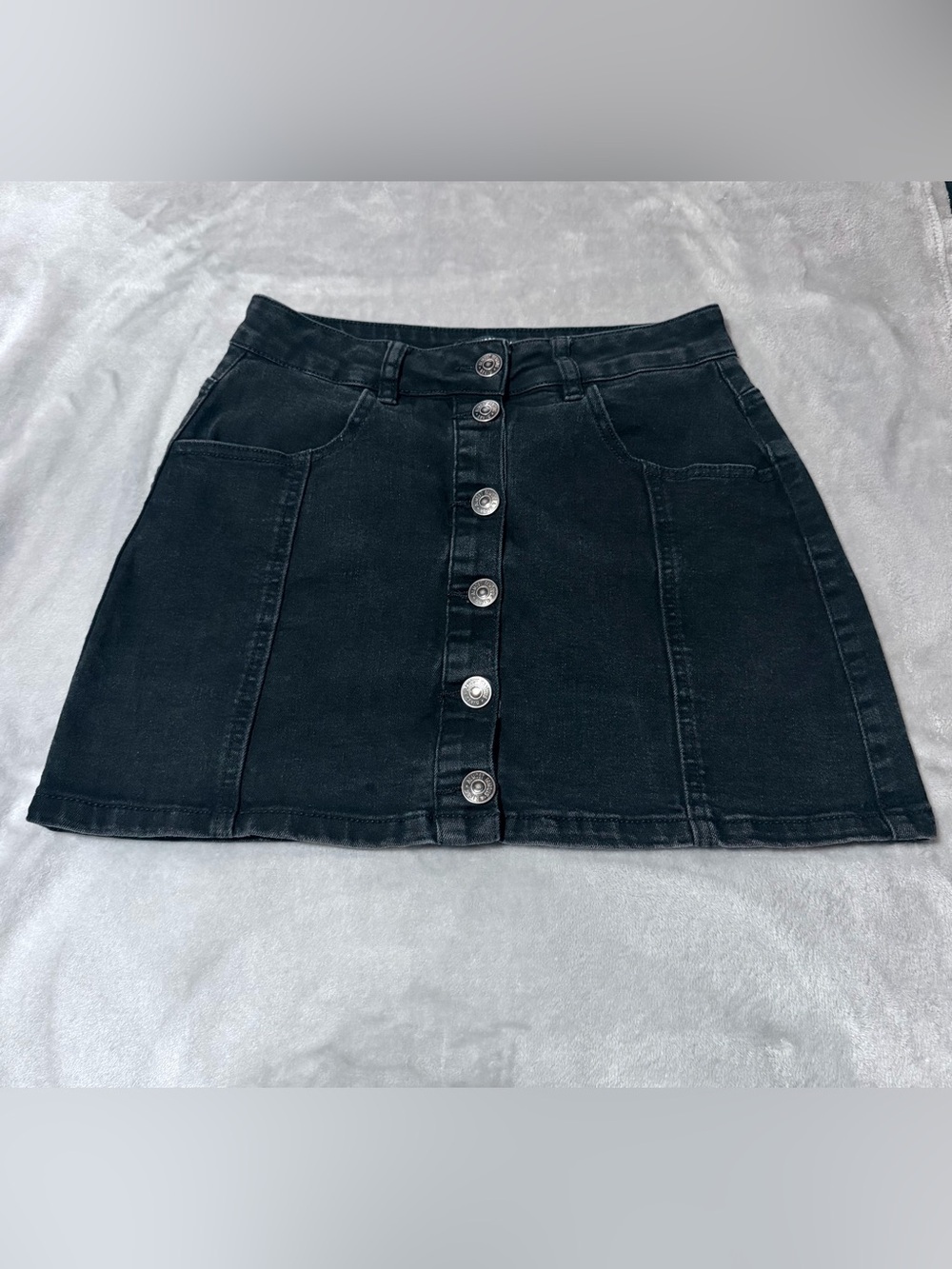 Almost Famous Black Button-Front Denim Mini Skirt - Picture 2 of 10